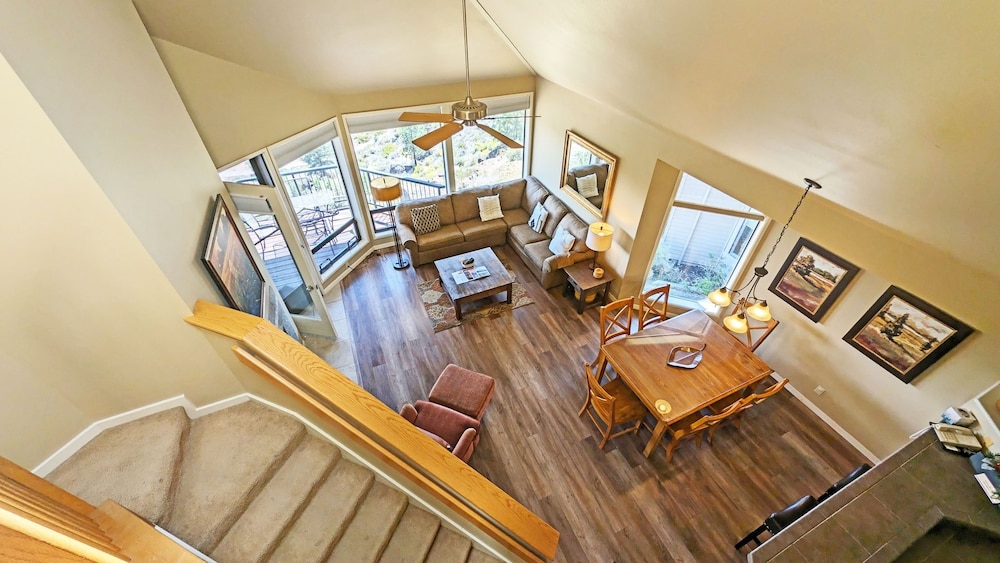 River Ridge 423ab 3 Bedroom Condo