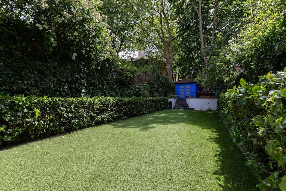 Maida Avenue II by Onefinestay