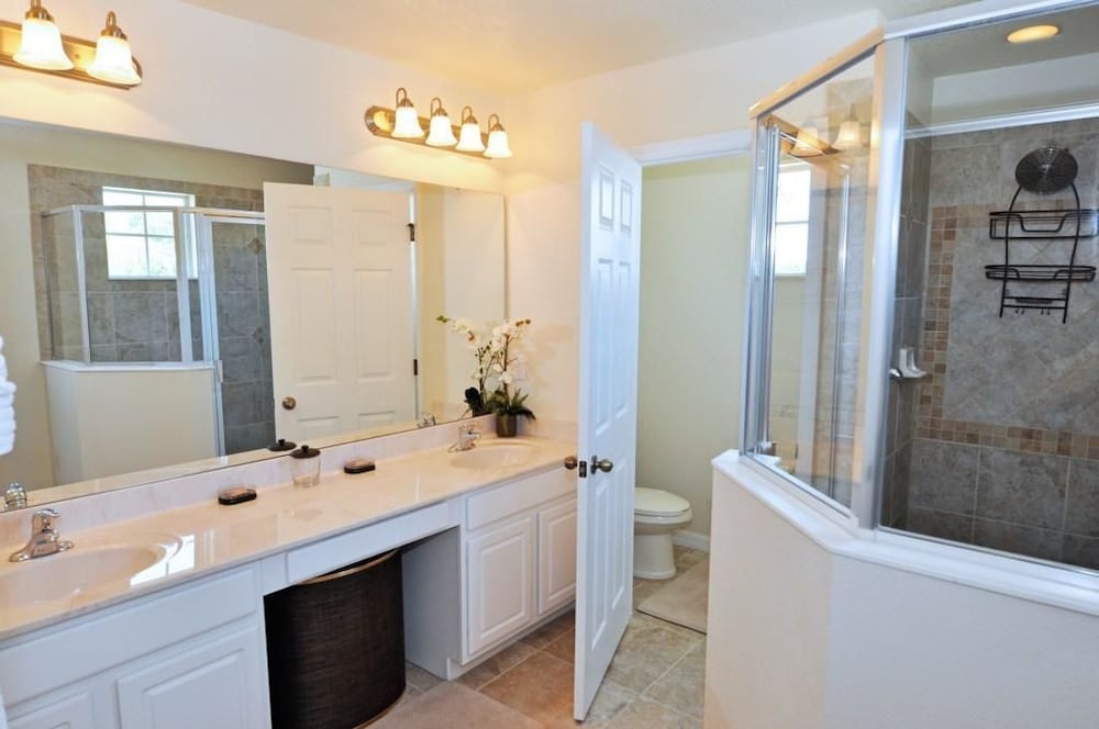 601 Bella Vida Condo 4 Bedroom by Florida Star