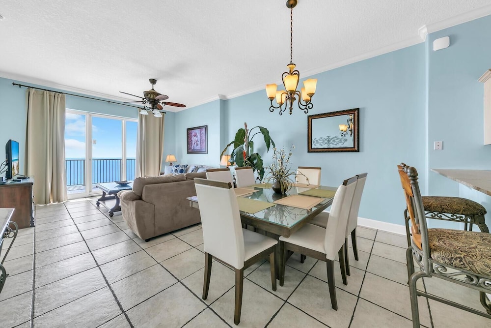 Ocean Villa 2305