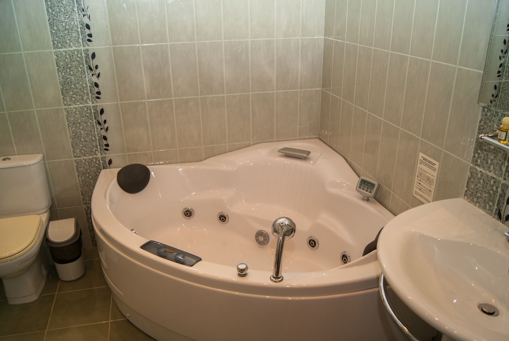 Photo 13
