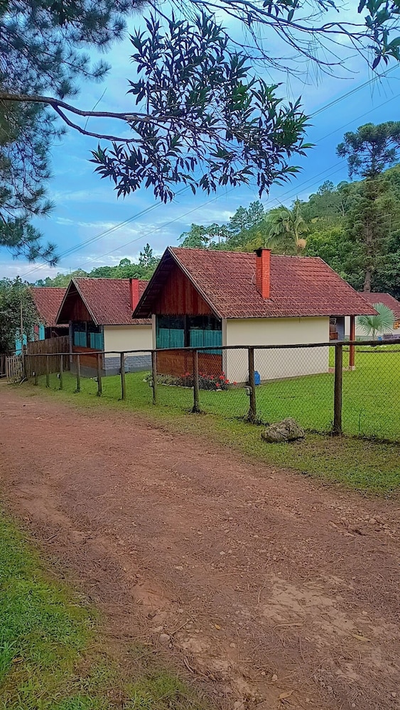 POUSADA PALMEIRA AZUL