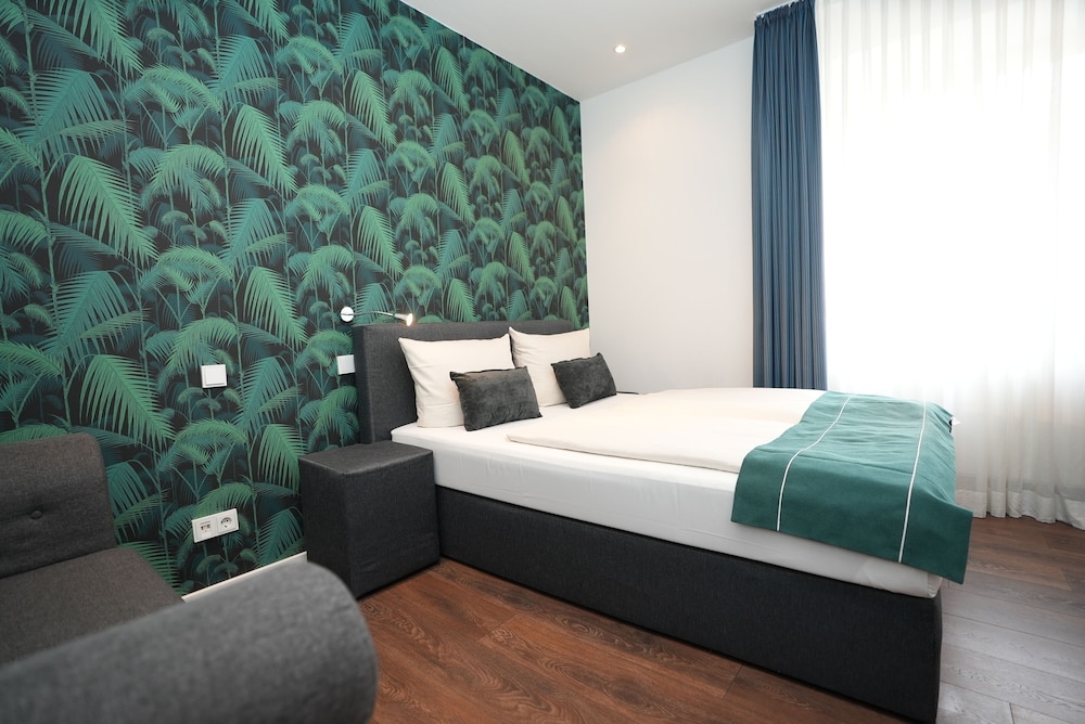 Frankfurt Vacations - Hotel Attache - Property Image 46