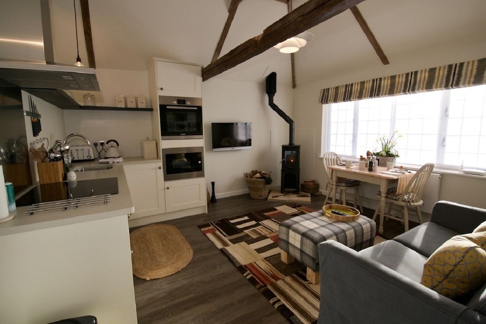 Fazeboons Barn view 5