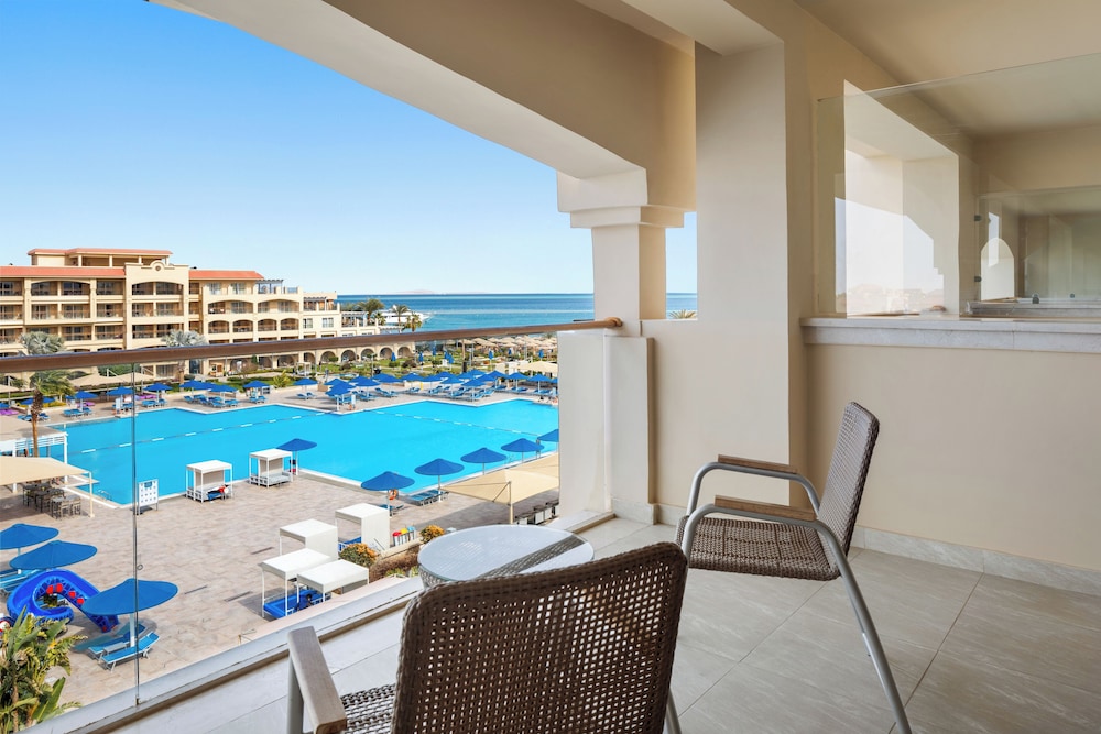 Pickalbatros White Beach Resort - Hurghada