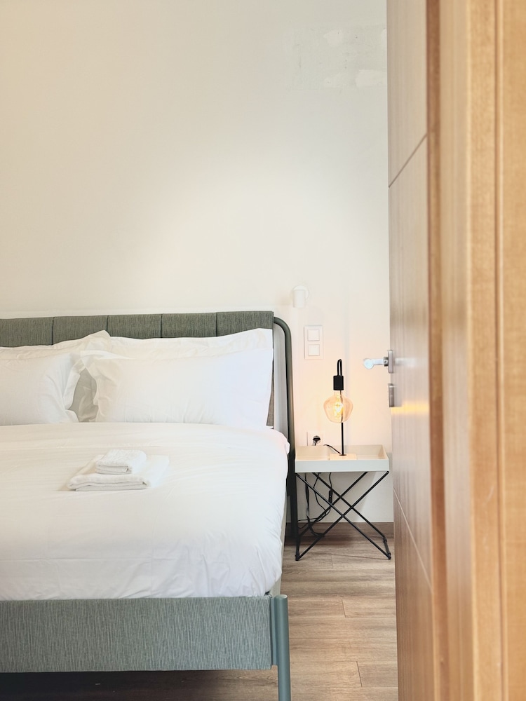 Voulis Best Globle Home