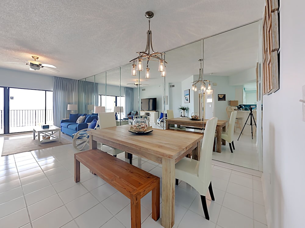 The Palms of Orange Beach by Southern Vacation Rentals