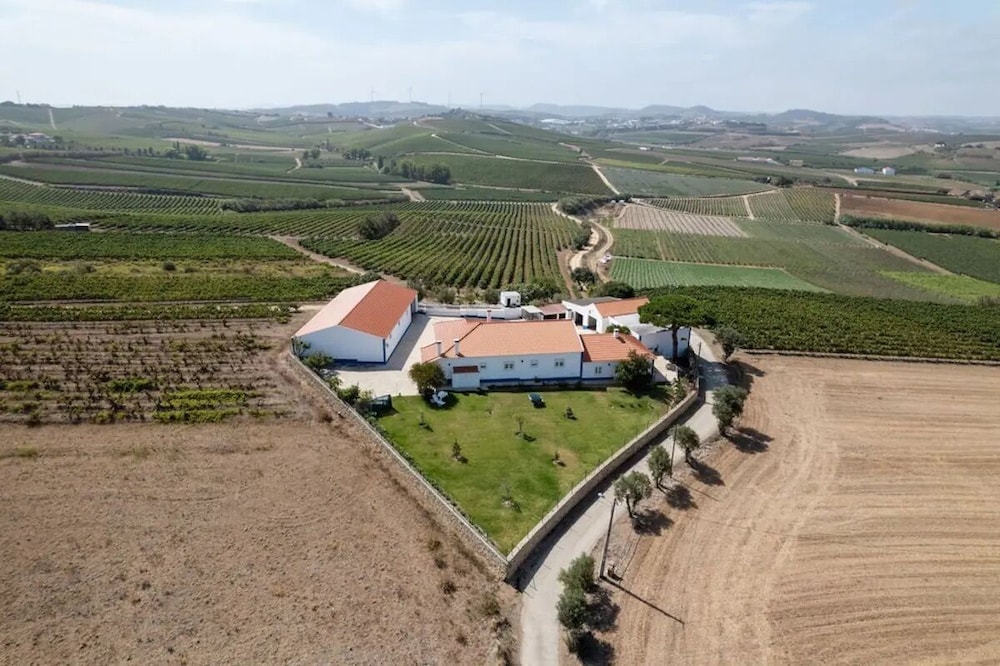 Countryside Charm Near Wedding Venue W/ Bbq Patio view 5