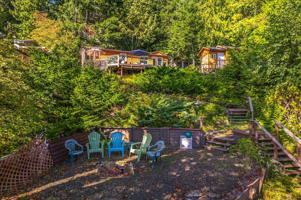 Reed s Cove Cabin in Hoodsport