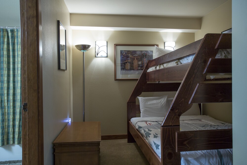 One Bedroom Condos at Powderhorn Lodge - Solitude UT