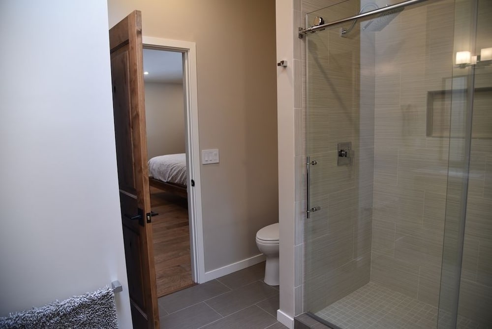 2375s Sierra House Retreat 4 Bedroom Home
