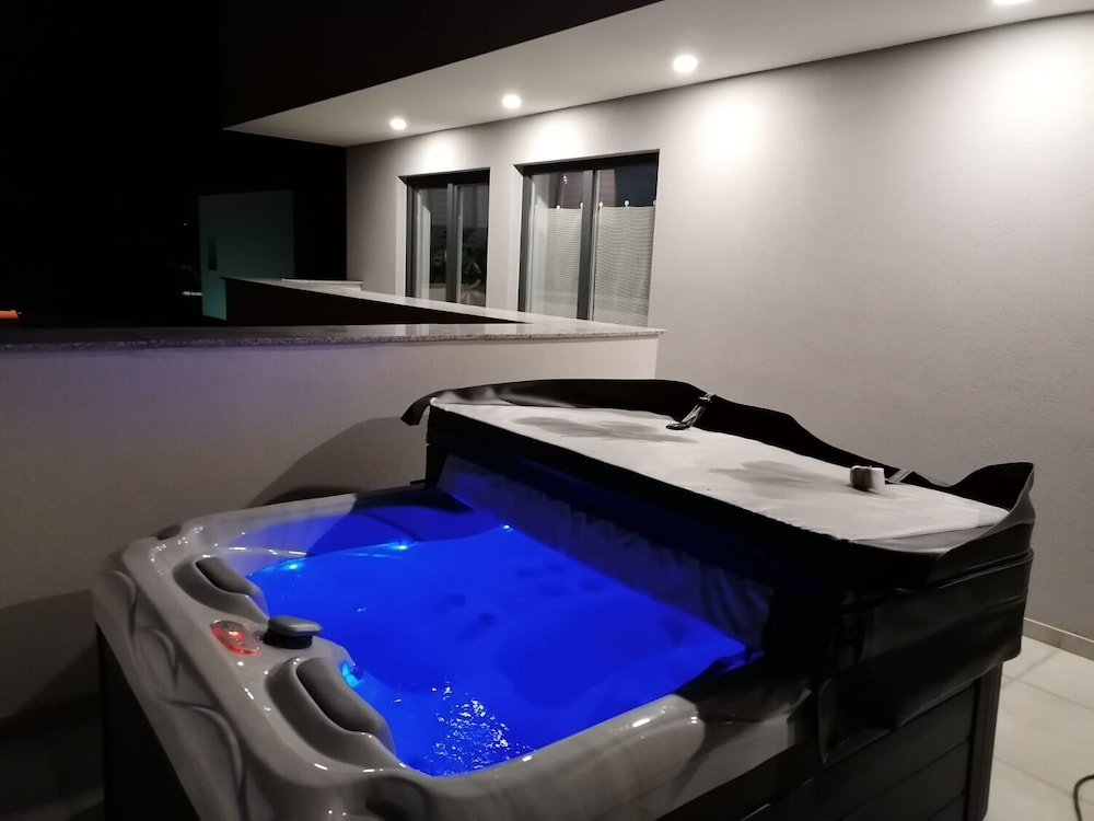 Duša - With Pool - H