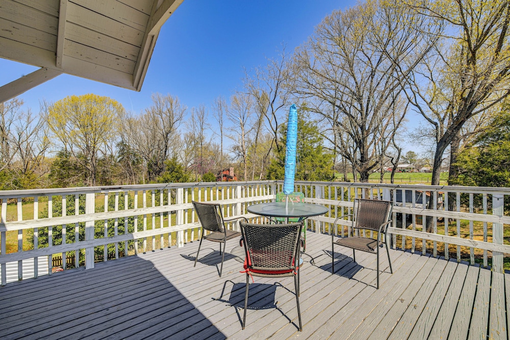 Peaceful Countryside Escape in Covington!
