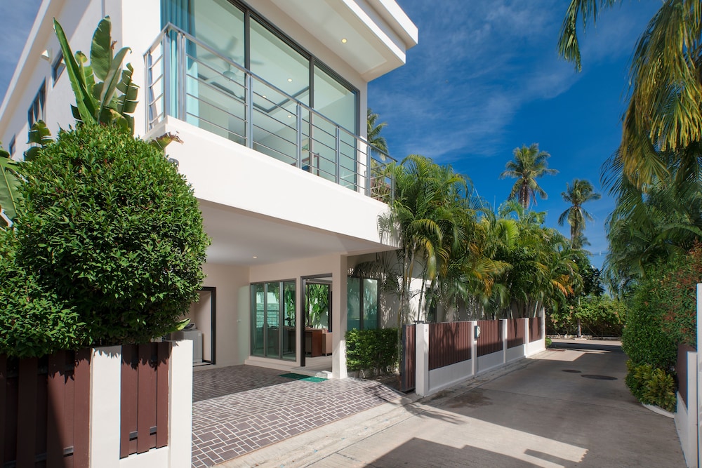 Laem Ka Residence by Tropiclook