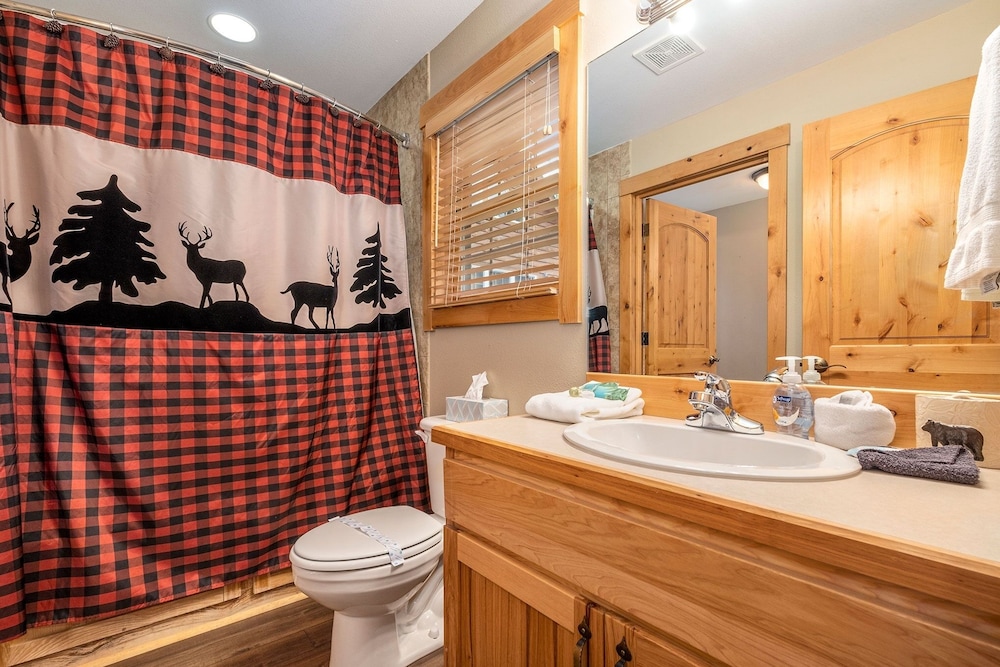 Solitude Condos - Estes Park CO