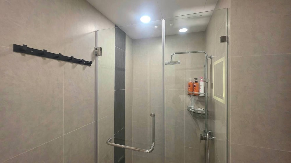 A202 - One Bedroom Partial Seaview Serviced Apartment, Ao Nang Beach