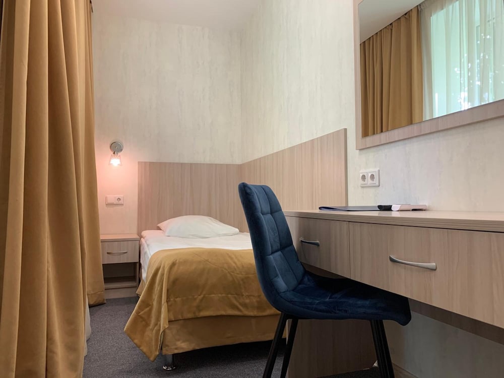 Matrix Hotel