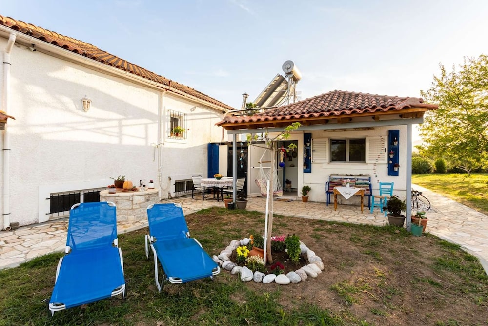Petalidi Sunny Home One