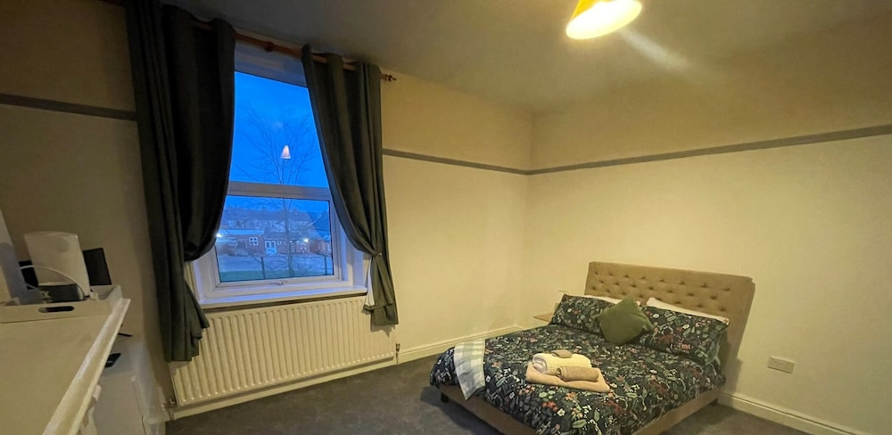Barrow Contractor Digs view 5