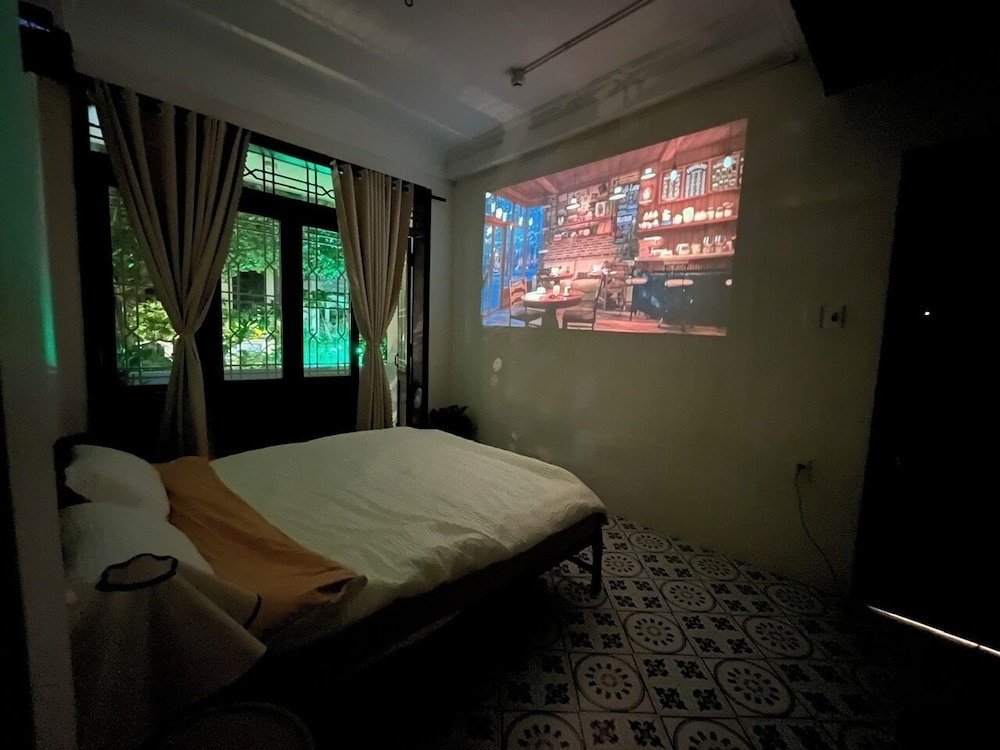 Lanni House