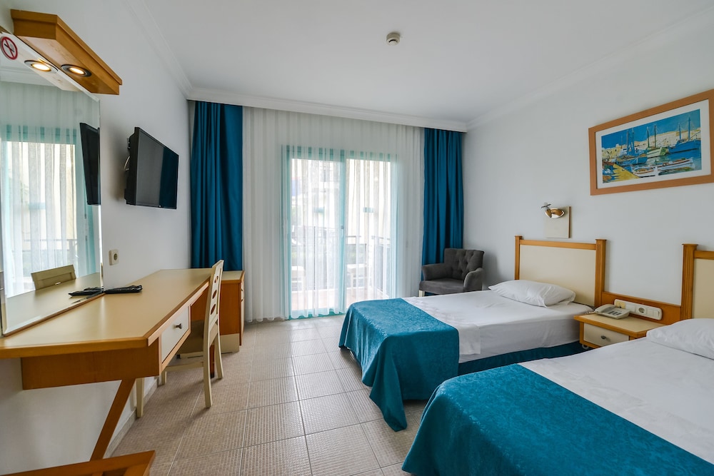 Rebin Beach Otel - Image 25