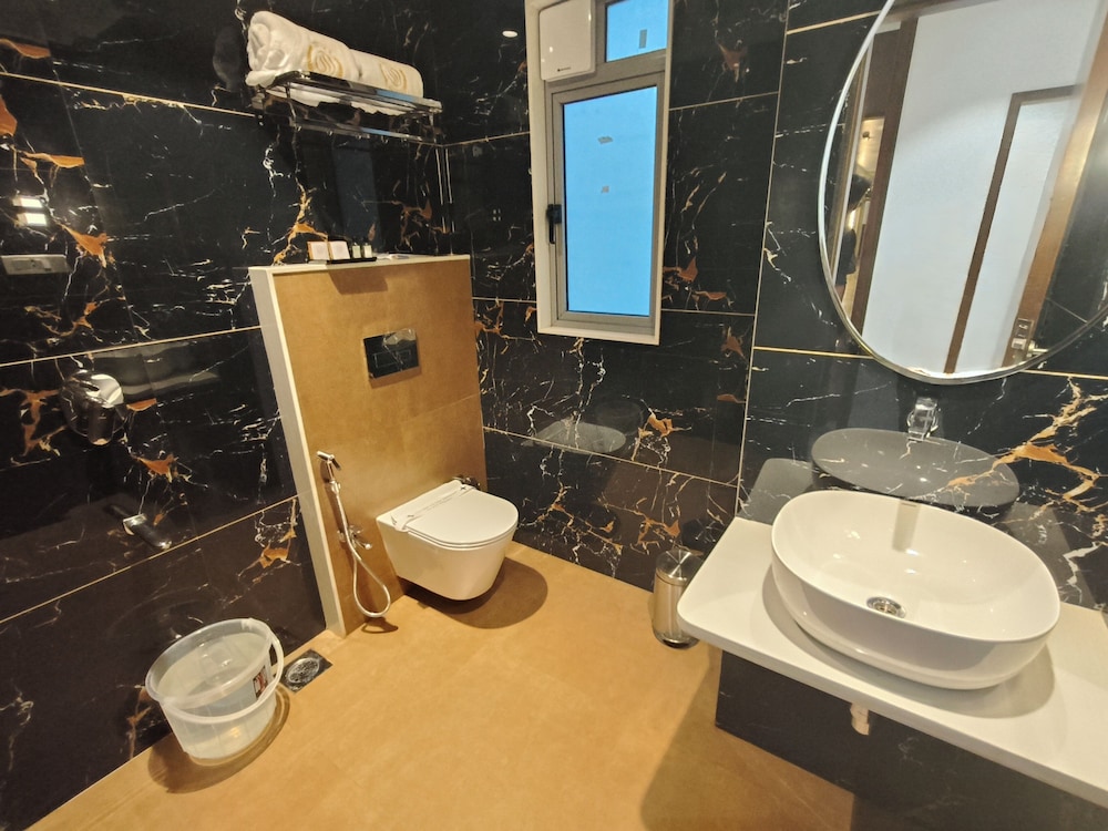Hotel Sonesta Suites Thane