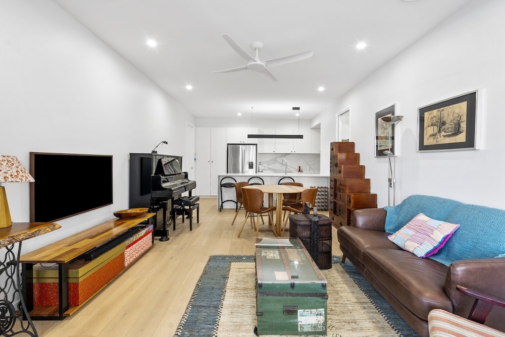Spacious 3-bed Clayfield House With Patio and BBQ