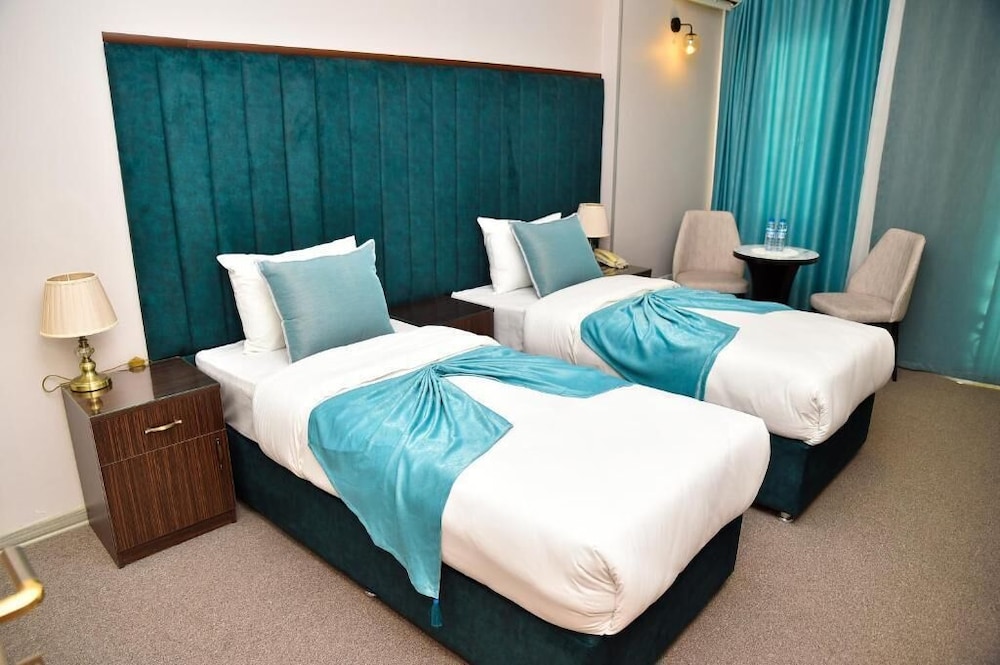 Karat Inn Boutique Hotel