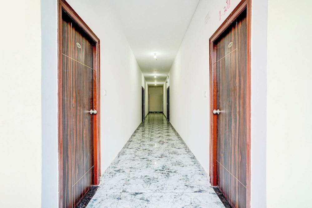 Fabhotel Aranya Residency