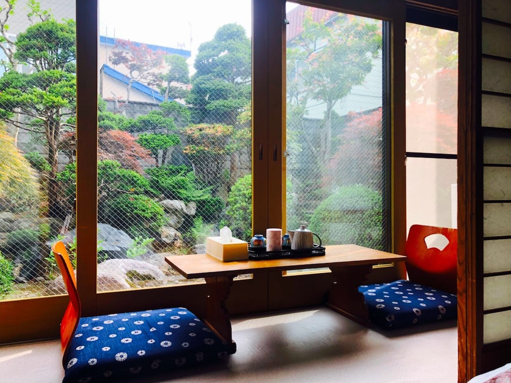 Otaru Nishikien view 3