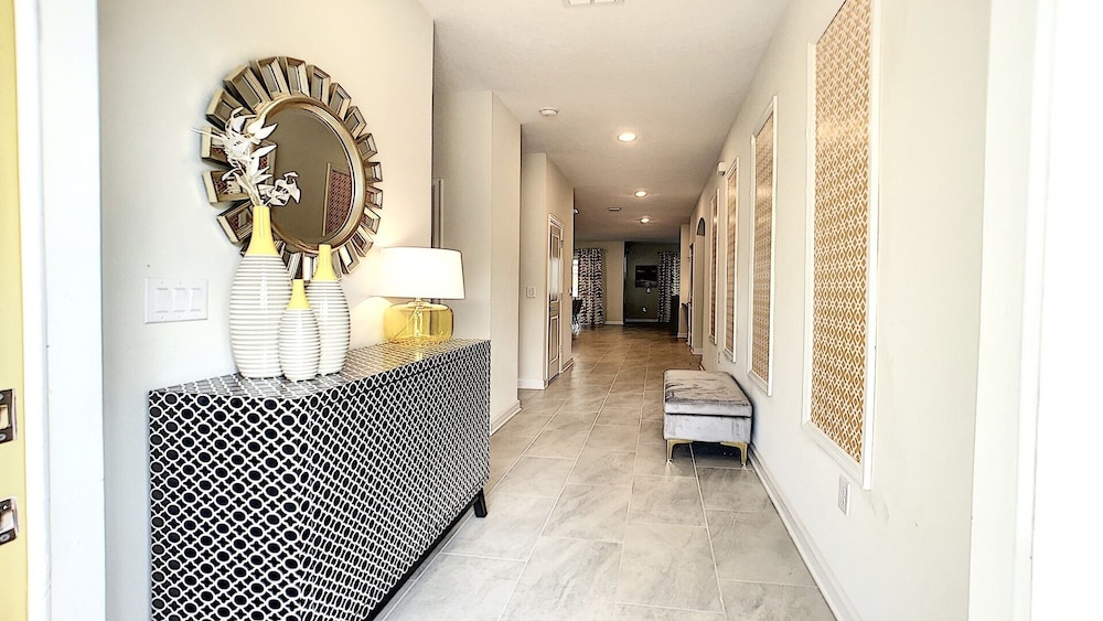 Storey Lake by Nova - Image 4