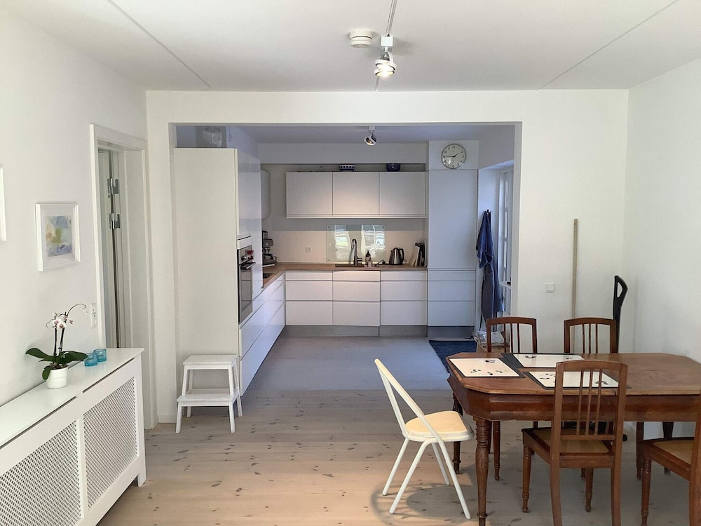 5 Person Holiday Home in Tisvildeleje view 4