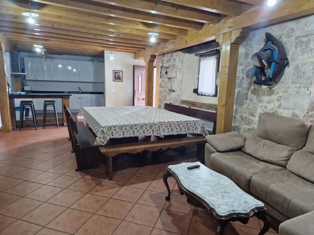 Las Casas de Ros