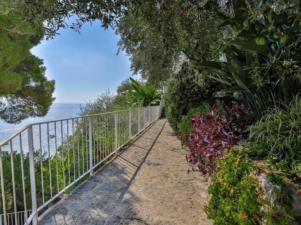 Luxury Room With sea View in Amalfi ID 3928 photo 2