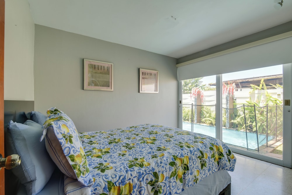 Private Heated Pool: Walk to Isla Verde Beach - Property Image 34