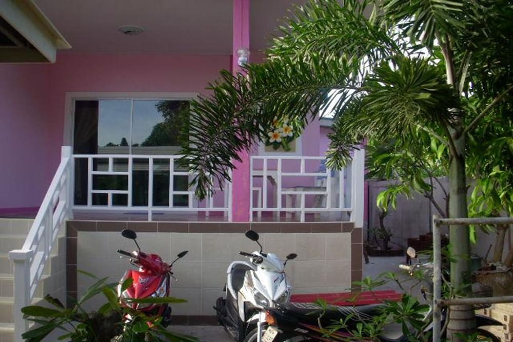 Baan Kan Eang Koh Lan