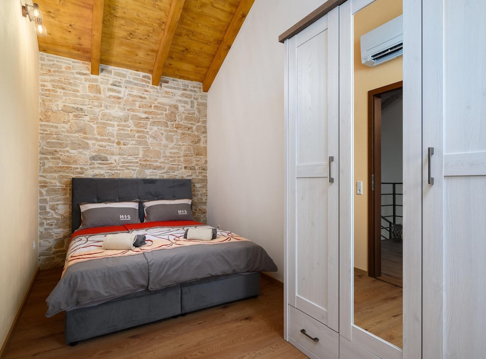 Casa Simona in Cerjani