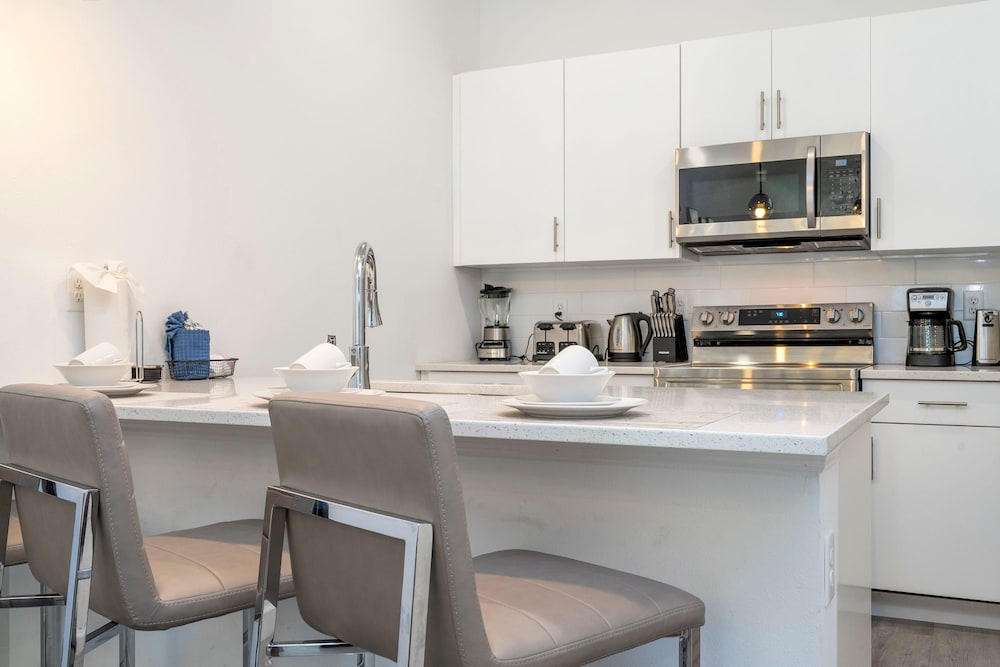 Brand new 4 Bed With Loft Villa for all