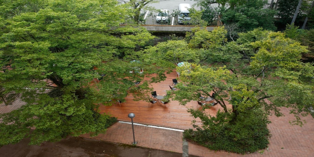 Yamanaka Spa Hanatsubaki