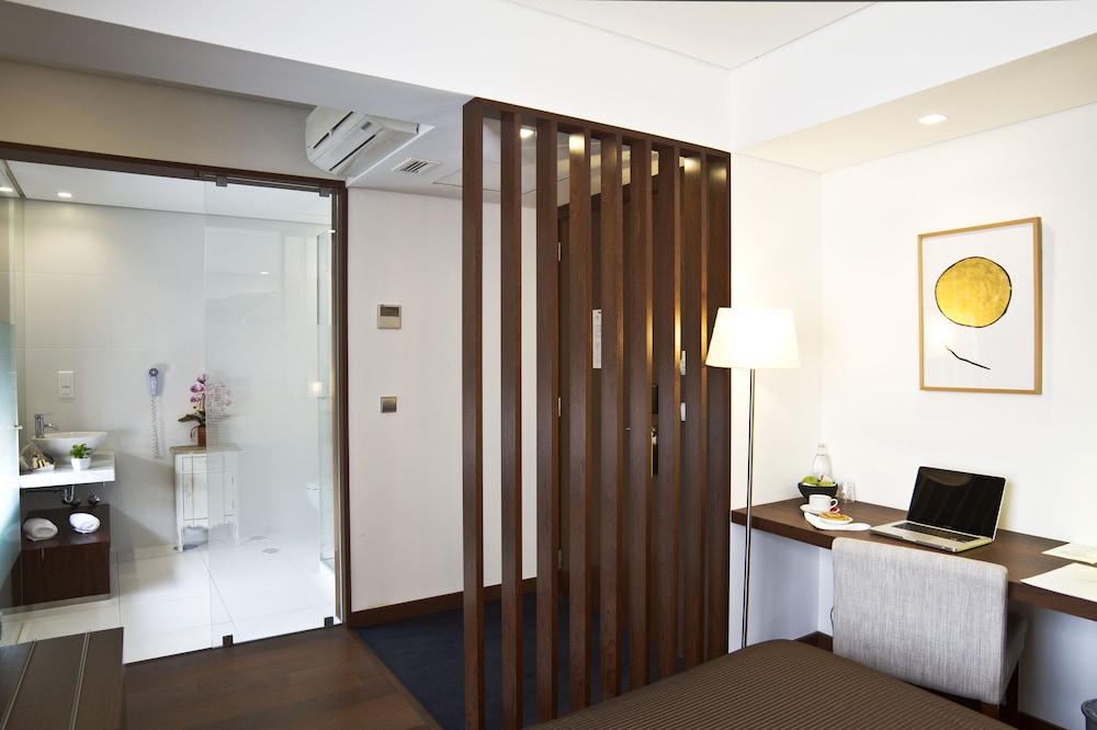 Oca Ribeira do Porto Hotel 2