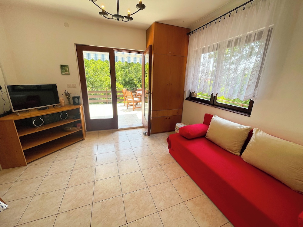 Apartment Nadica