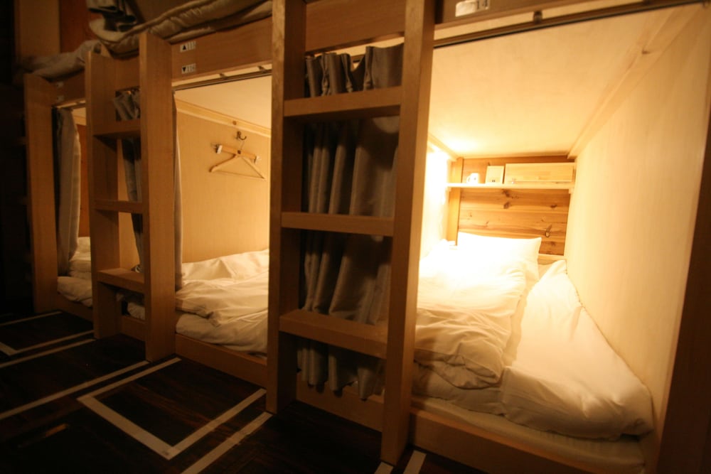 HARUYA Umekoji - Hostel