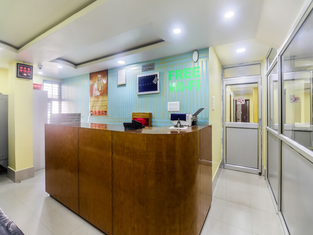OYO 27073 Hotel Grand Silicon view 4