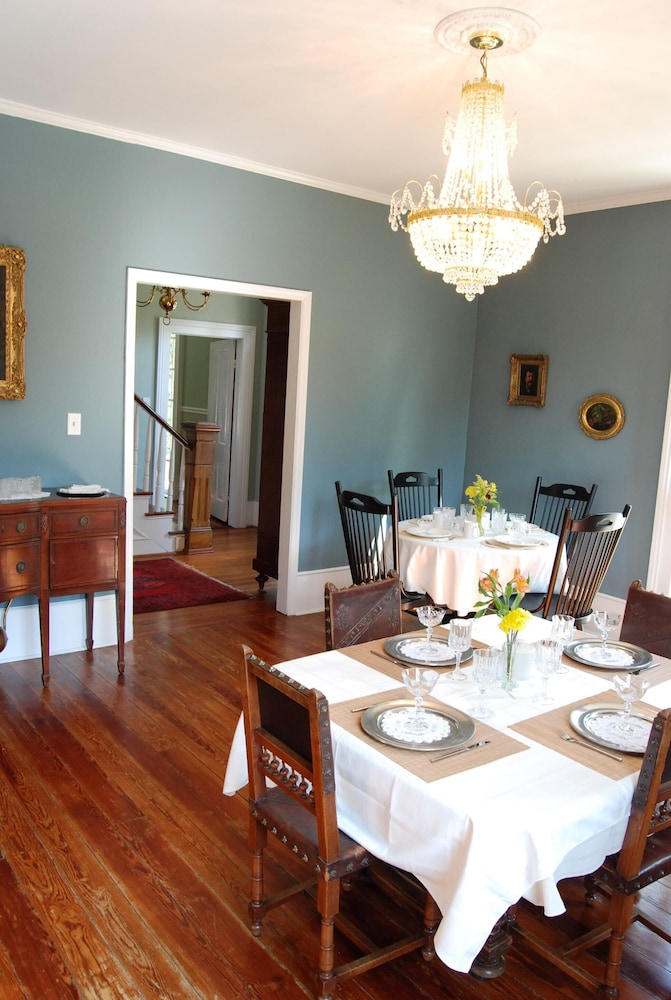 The Colonels B&B and Inn