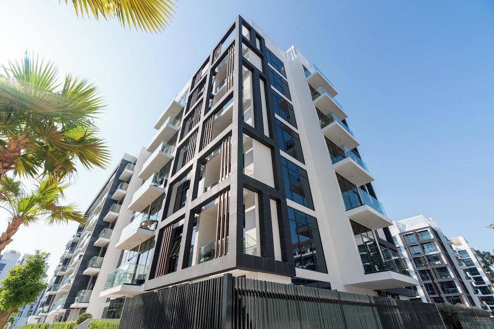 GLOBALSTAY. Azizi Riviera 34