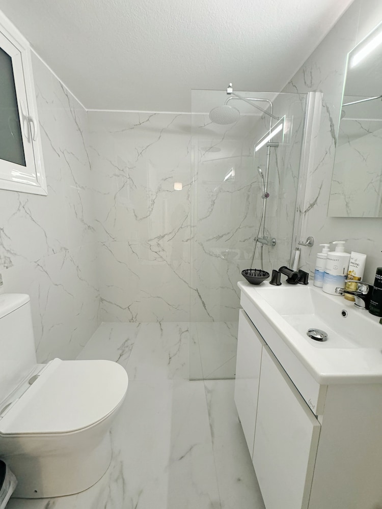 Palio Faliro Beach Luxury Two-Bedroom Suite