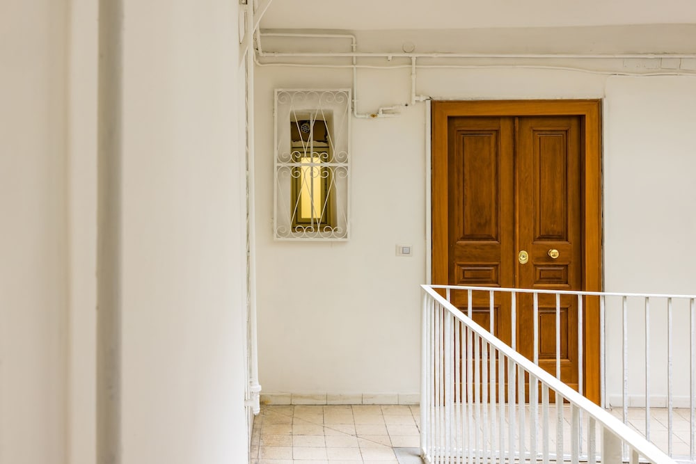 Palazzo Maddaloni Sweet Home By Napoliapartments