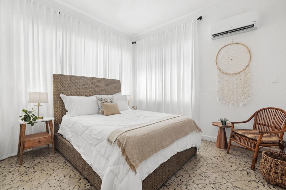 Otium Rentals Historic and Vibrant Apartment view 2