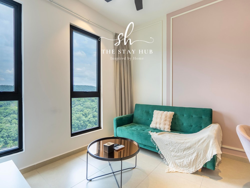 Paxtonz Luxe Suites by The Stay Hub