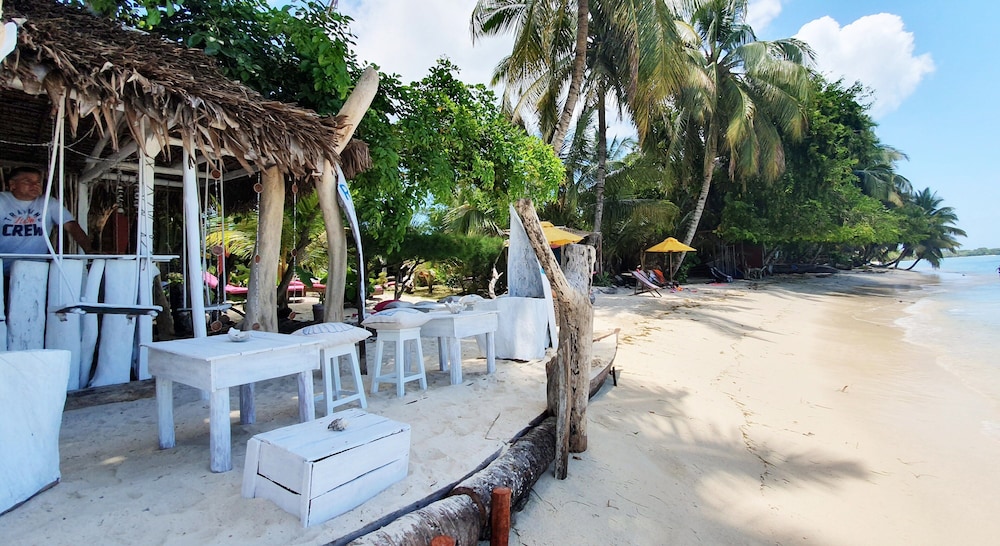 Ravoraha Ecolodge